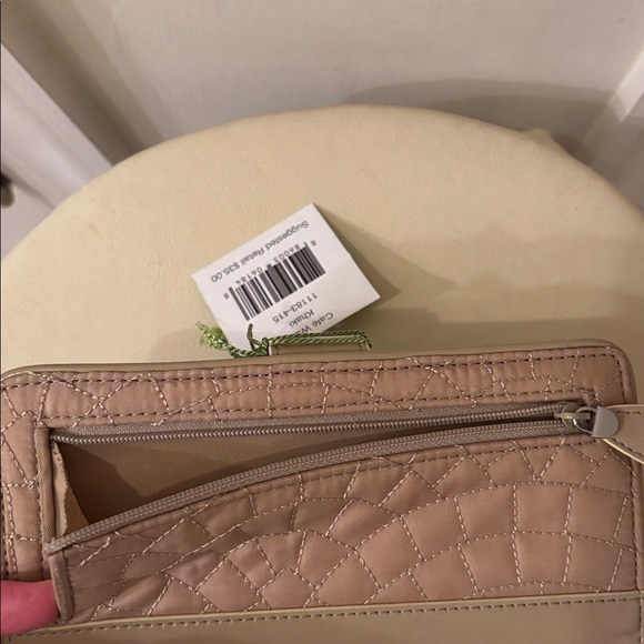 Vera Bradley Wallet - Picture 8 of 10